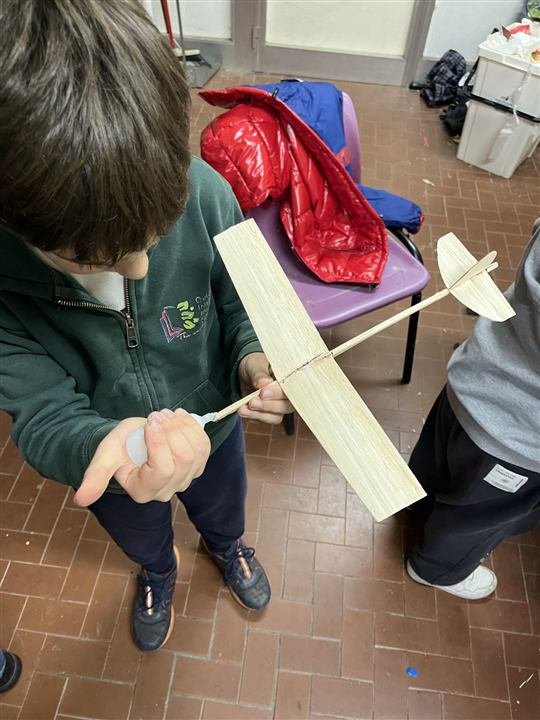 Un modello in balsa appena terminato